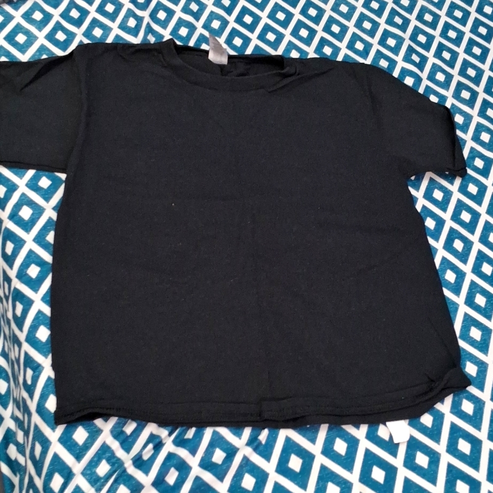 Gildan ultra cotton tshirt